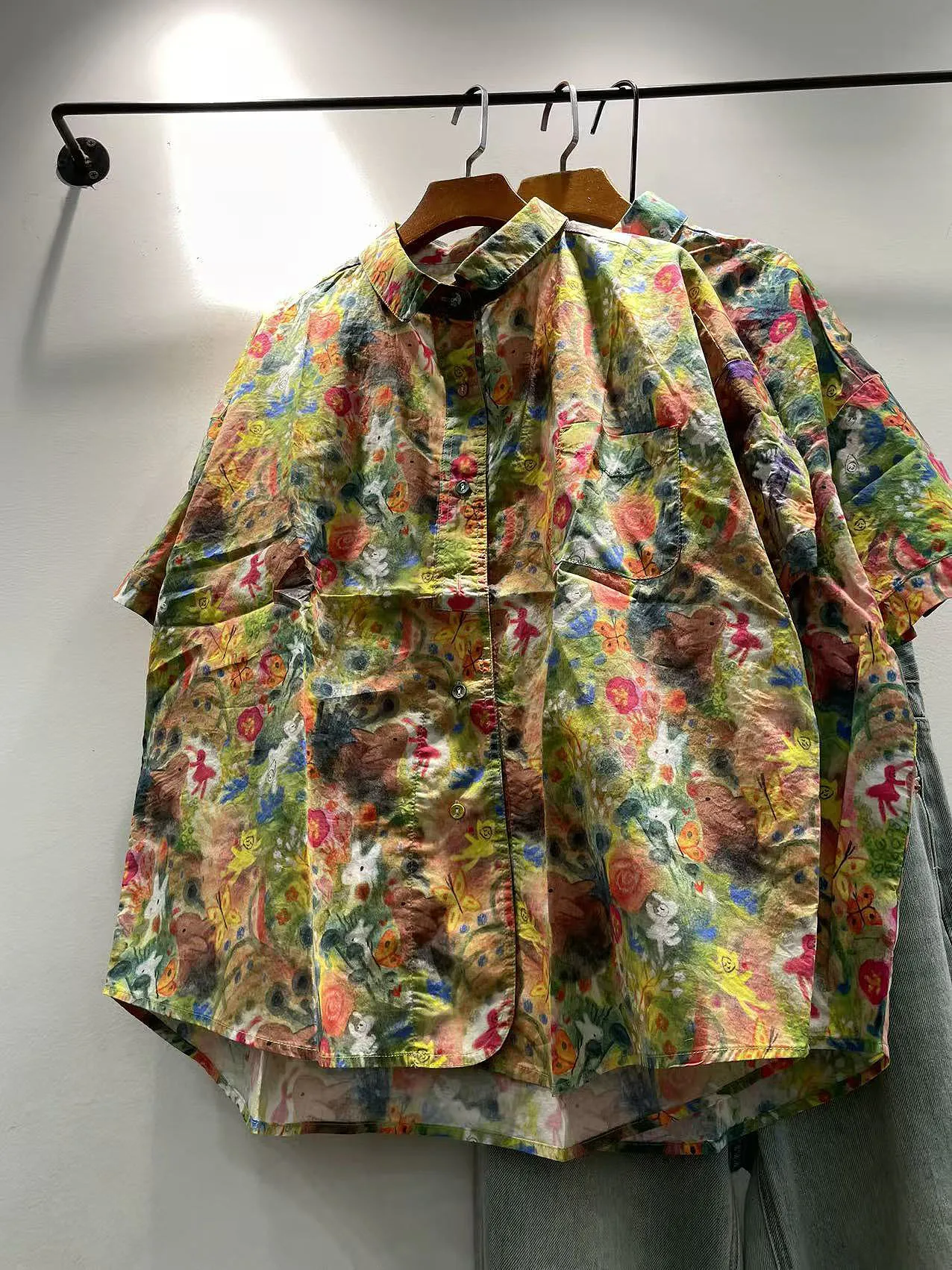 Summer 2026 Women's Retro Print Single-Button Pure Cotton Loose Short-Sleeve Shirt Breathable Comfortable Casual Fashion
Summer 2026 Women's Retro Print Single-Button Pure Cotton Loose Short-Sleeve Shirt Breathable Comfortable Casual Fashion