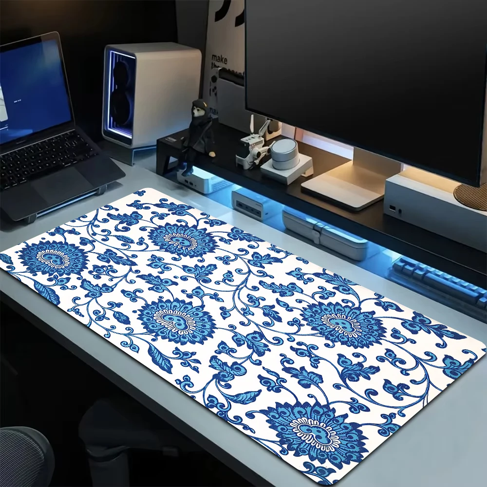 Blue and white porcelain element mouse pad large size locking gaming pads laptop protective mat locking process XXL 900x400mm
Blue and white porcelain element mouse pad large size locking gaming pads laptop protective mat locking process XXL 900x400mm