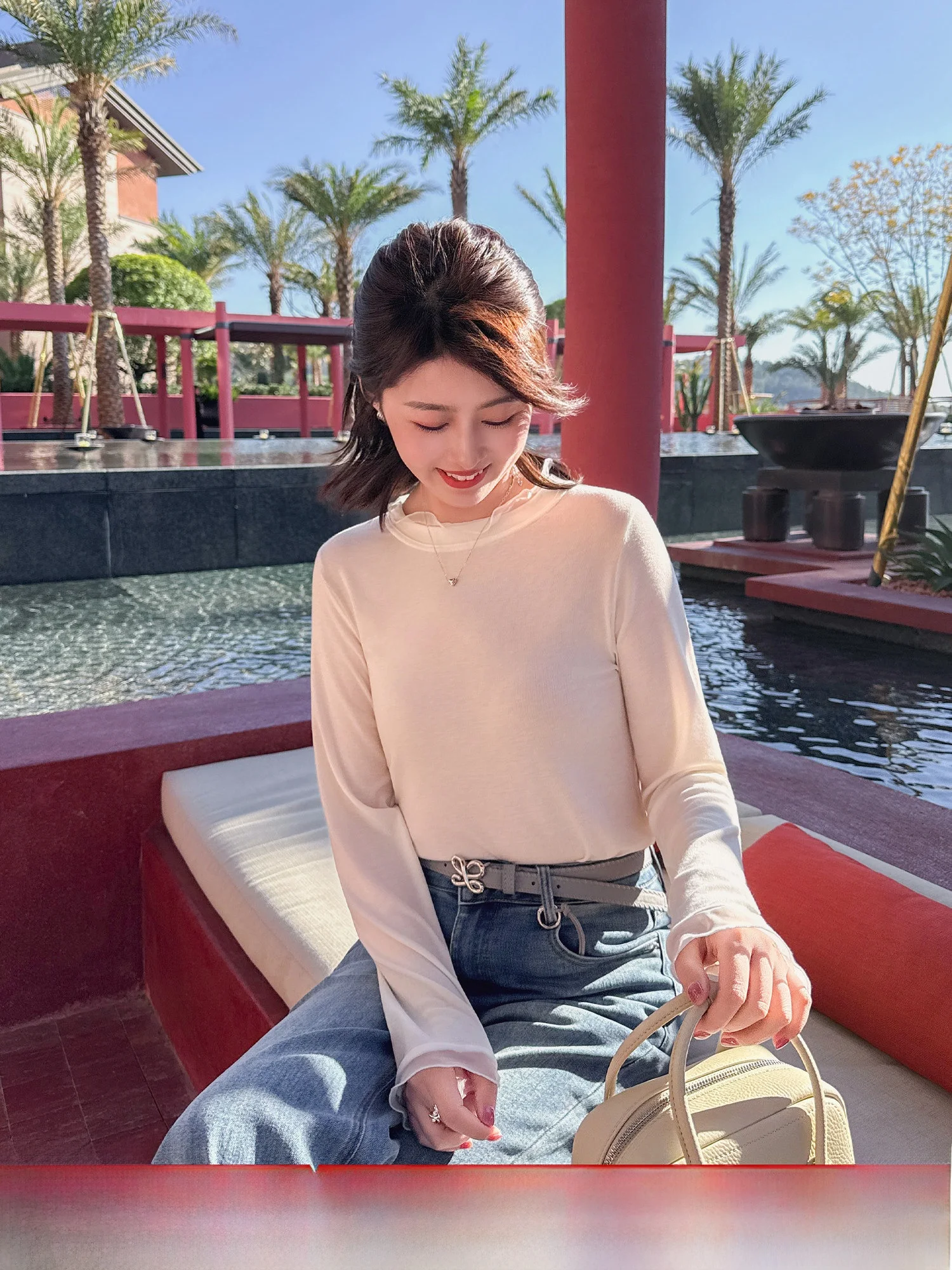 Zillal Purple T-Shirt Women's Slim Fit Base Layer Half High Collar Inner Wear Wooden Ear Design Casual Style Long Sleeve
Zillal Purple T-Shirt Women's Slim Fit Base Layer Half High Collar Inner Wear Wooden Ear Design Casual Style Long Sleeve