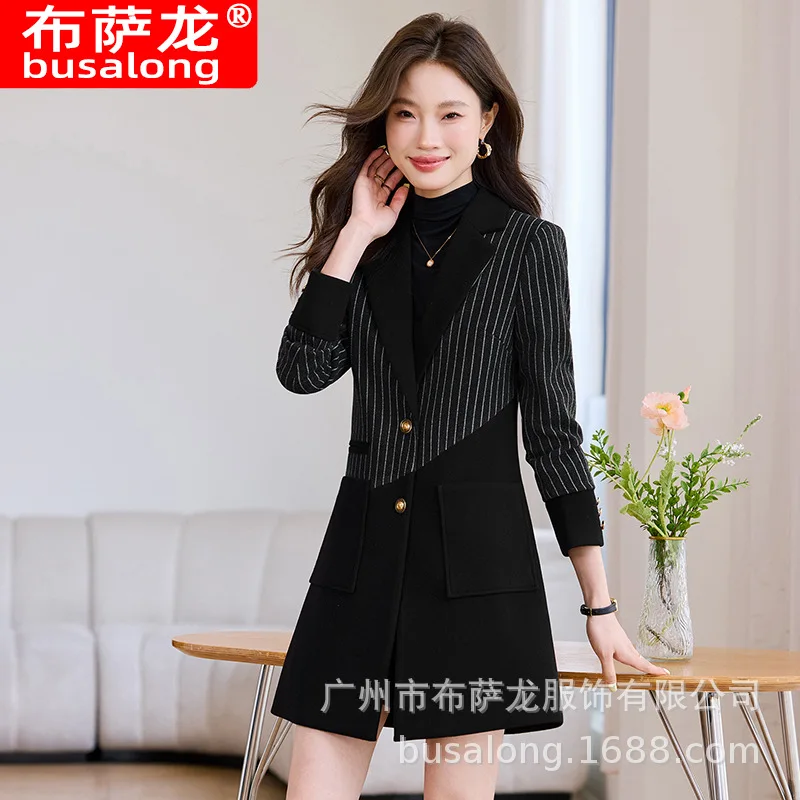 2025Элегантный модный костюм, новое женское пальто в корейском стиле, профессиональный костюм средней длины, плащ с воротником, рабочая одежда8990
2025Элегантный модный костюм, новое женское пальто в корейском стиле, профессиональный костюм средней длины, плащ с воротником, рабочая одежда8990
