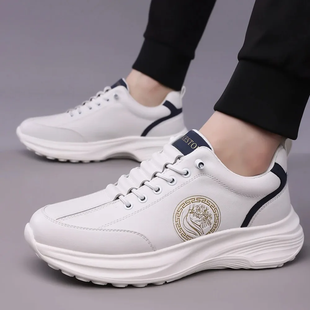 2025 Men's Casual Sports Shoes with A Business Style Lightweight and Non Slip Suitable for Business Trips and Outdoor Travel
2025 Men's Casual Sports Shoes with A Business Style Lightweight and Non Slip Suitable for Business Trips and Outdoor Travel