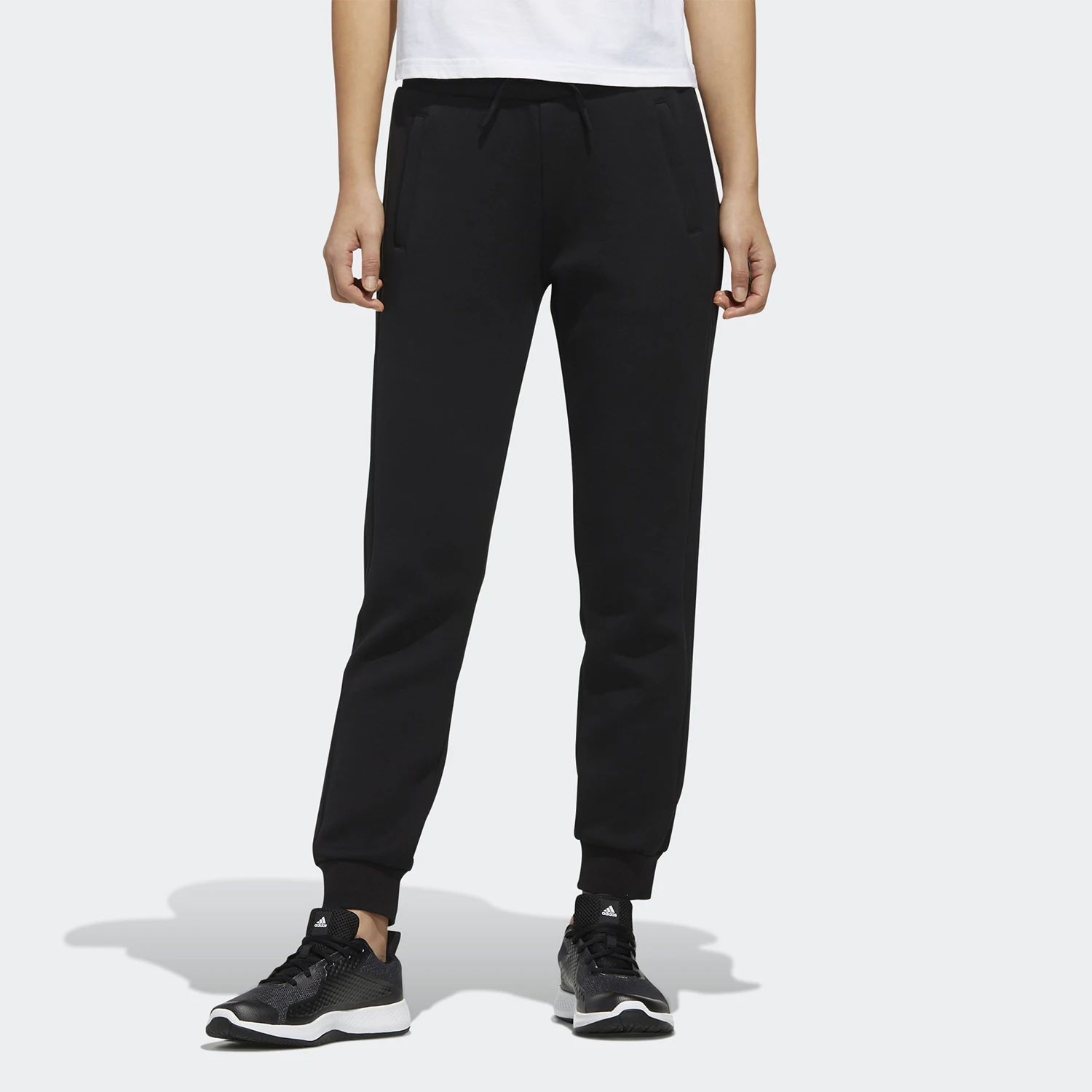 Оригинальные женские брюки Adidas S 3-STRIPES PANTS с завязками на талии FM9309
Оригинальные женские брюки Adidas S 3-STRIPES PANTS с завязками на талии FM9309