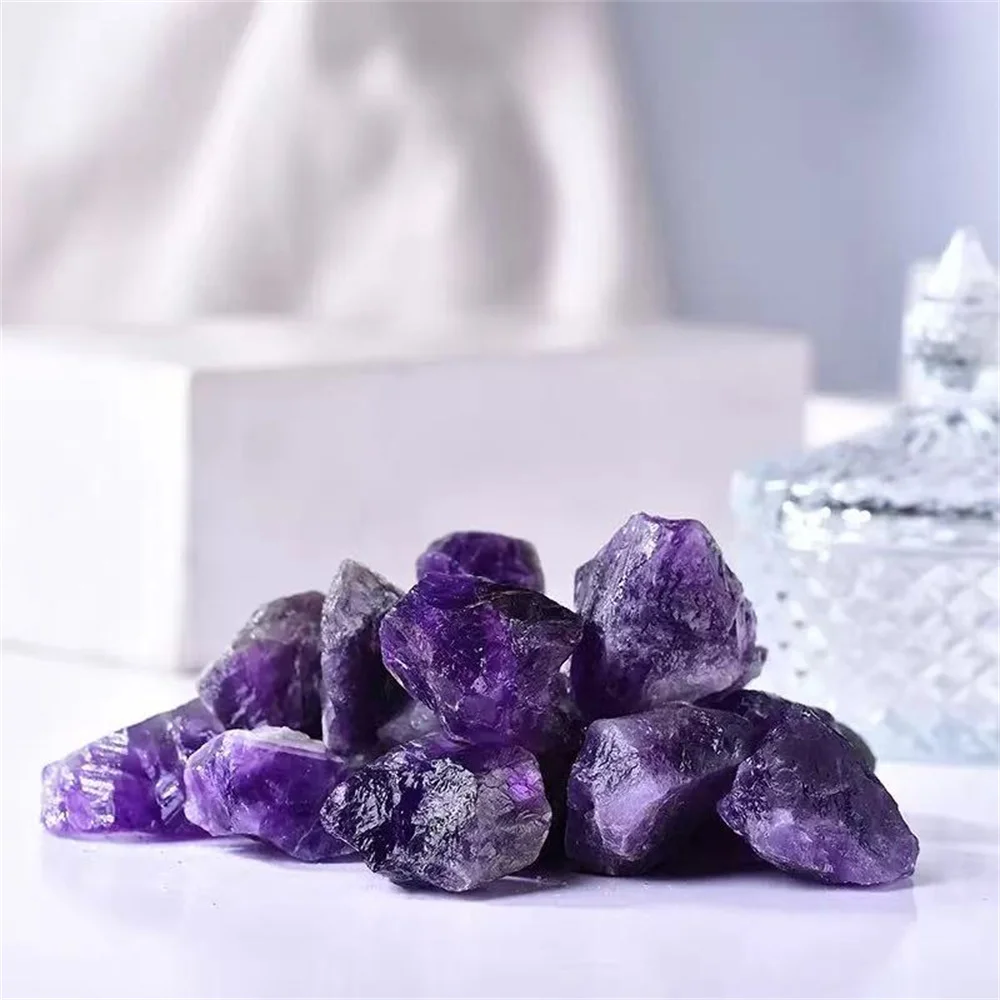 Natural Irregular Amethyst Crystal Stone Purple Gravel Mineral Specimen Raw Quartz Crystal Home Decor Gift
Natural Irregular Amethyst Crystal Stone Purple Gravel Mineral Specimen Raw Quartz Crystal Home Decor Gift