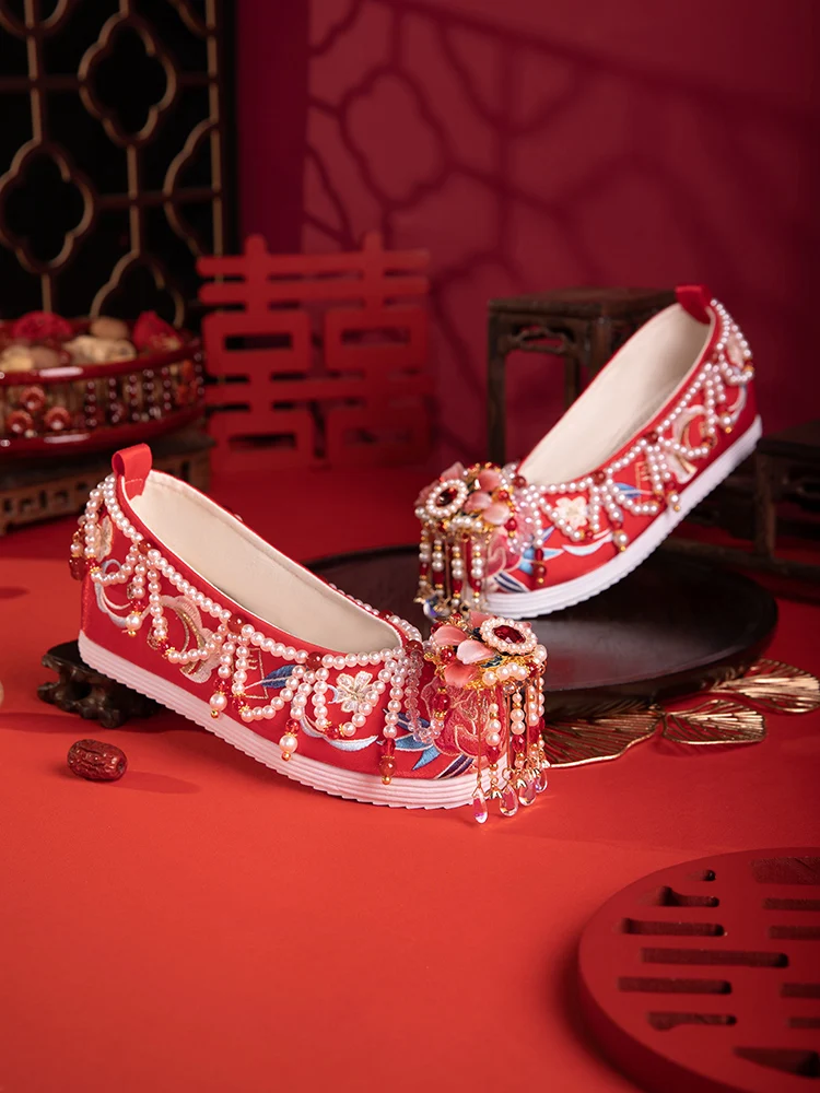 High Quality Handmade New Xiuhe Wedding Shoes Flat Beaded Ancient Style Hanfu Chinese Embroidered
High Quality Handmade New Xiuhe Wedding Shoes Flat Beaded Ancient Style Hanfu Chinese Embroidered