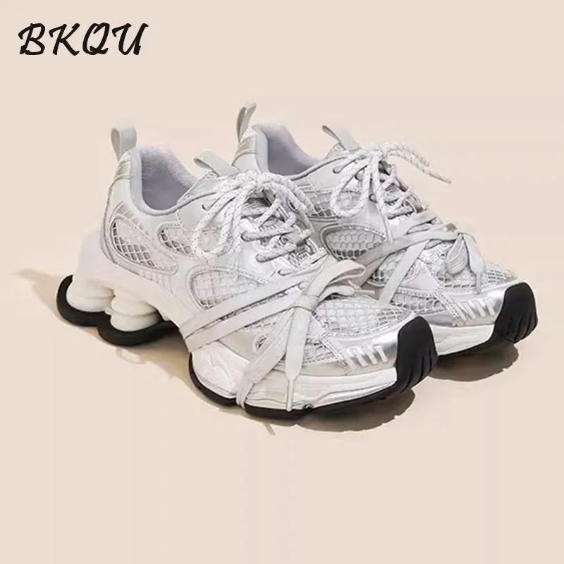 BKQU Inwardly Raised Silver Dad Shoes for Women in The Summer of 2025, with A Stylish and Aged Thick-soled Casual Sports Shoes
BKQU Inwardly Raised Silver Dad Shoes for Women in The Summer of 2025, with A Stylish and Aged Thick-soled Casual Sports Shoes