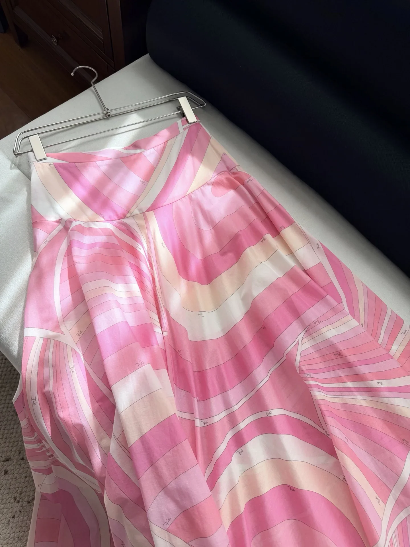 high-end Swirl Print Pink Pattern Women's Casual Vacation Long-Sleeved Shirt Top + Skirt Set
high-end Swirl Print Pink Pattern Women's Casual Vacation Long-Sleeved Shirt Top + Skirt Set