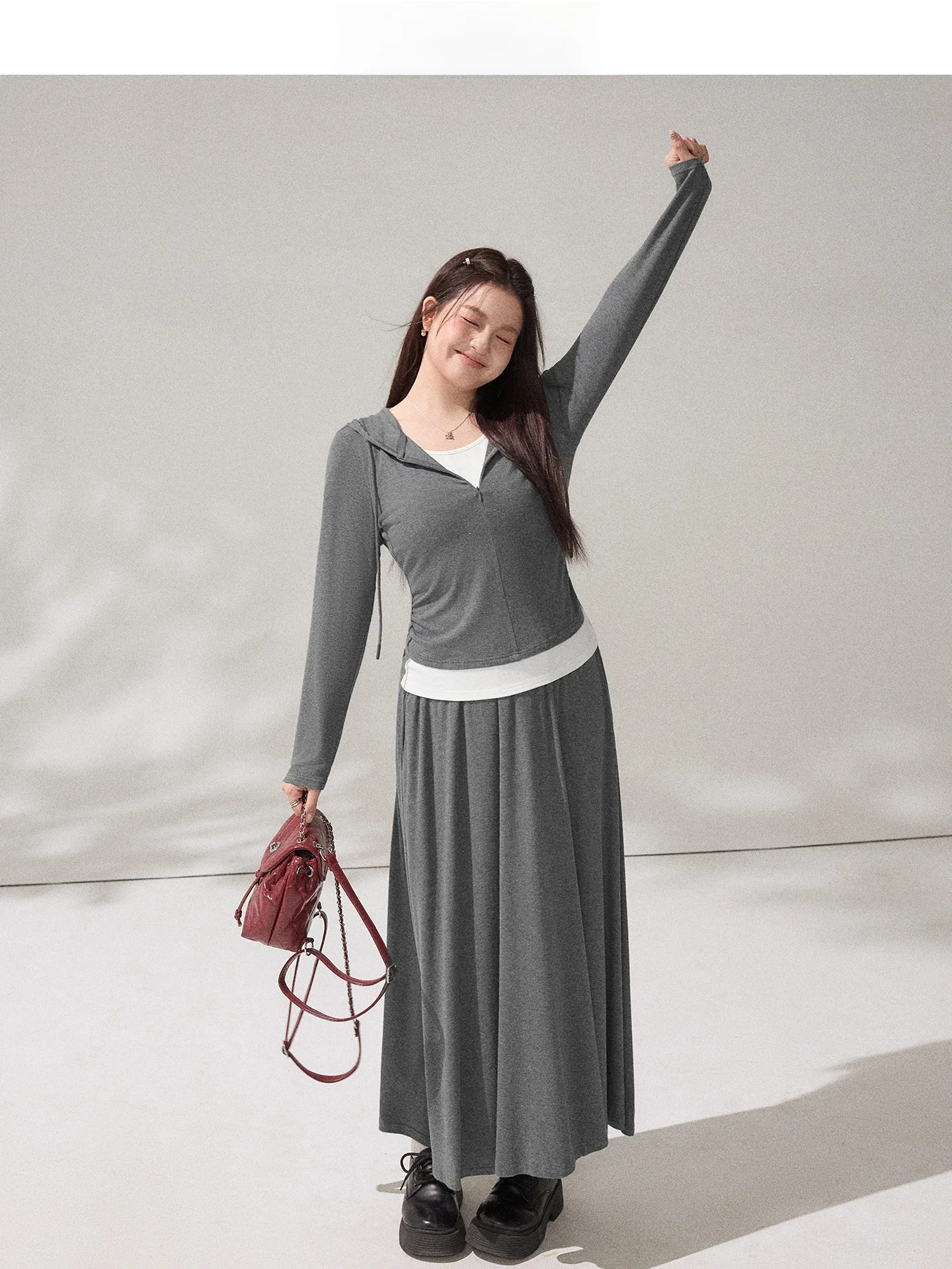 Deep Grey Hooded Long Dress Set for Women by Asourda Casual Style City Holiday Series Fashionable Two-Piece Suit
Deep Grey Hooded Long Dress Set for Women by Asourda Casual Style City Holiday Series Fashionable Two-Piece Suit