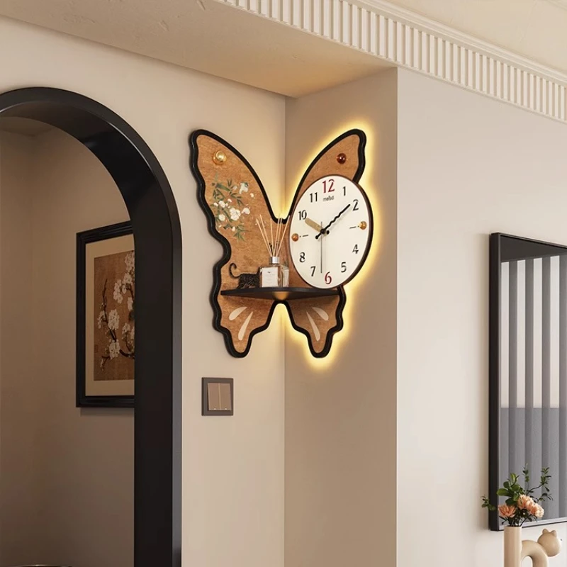 Luxury Butterfly Double-Sided Corner Wall Clock Modern Metal Wall Decor for Living Room & Office Silent Space-Saving Clock
Luxury Butterfly Double-Sided Corner Wall Clock Modern Metal Wall Decor for Living Room & Office Silent Space-Saving Clock
