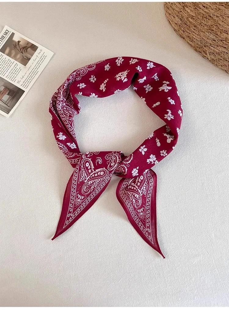 New Vintage Classic Red Paisley Print Diamond Pattern Scarf Women Retro Ribbon Head Wrap Neck Hair Elegant Square Bandana Hijab
New Vintage Classic Red Paisley Print Diamond Pattern Scarf Women Retro Ribbon Head Wrap Neck Hair Elegant Square Bandana Hijab