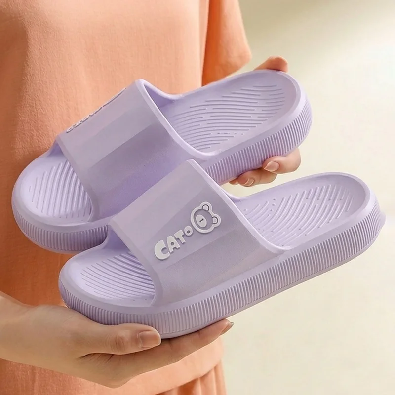 Couple Lovely Bear Thick Sole Pillow EVA Slippers Summer 2026 Fashion Beach Cloud Slippers Women Platorm Non Slip Slides Sandals
Couple Lovely Bear Thick Sole Pillow EVA Slippers Summer 2026 Fashion Beach Cloud Slippers Women Platorm Non Slip Slides Sandals