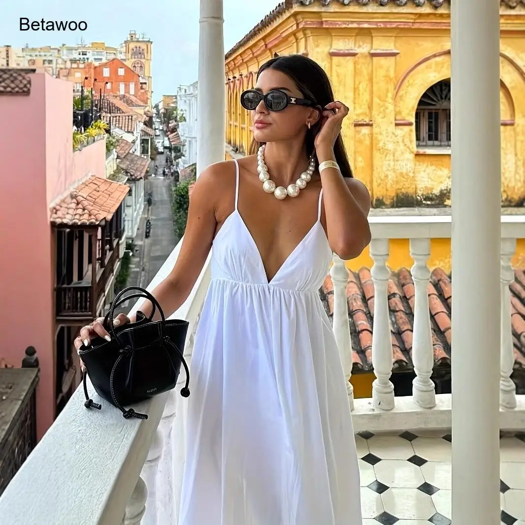 Women's Deep V-Neck Spaghetti Strap Maxi Dress Empire Waist Flowy White Summer Dress
Women's Deep V-Neck Spaghetti Strap Maxi Dress Empire Waist Flowy White Summer Dress