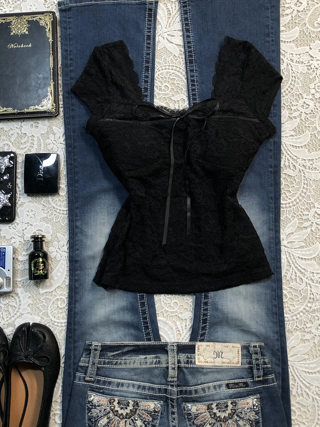 Sweet Style Blue Knot Lace Shirt Women's Summer Vintage Clothing Retro Sweet Top Cotton Blend Short Sleeve Square C...
Sweet Style Blue Knot Lace Shirt Women's Summer Vintage Clothing Retro Sweet Top Cotton Blend Short Sleeve Square C...