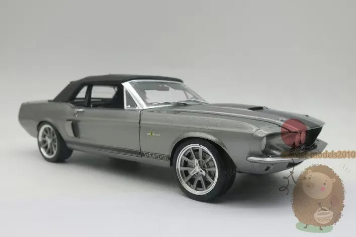 Модель автомобиля ACME 1/18 1967 Shelby GT500 Pro Touring Convertible из литого сплава, подарок
Модель автомобиля ACME 1/18 1967 Shelby GT500 Pro Touring Convertible из литого сплава, подарок