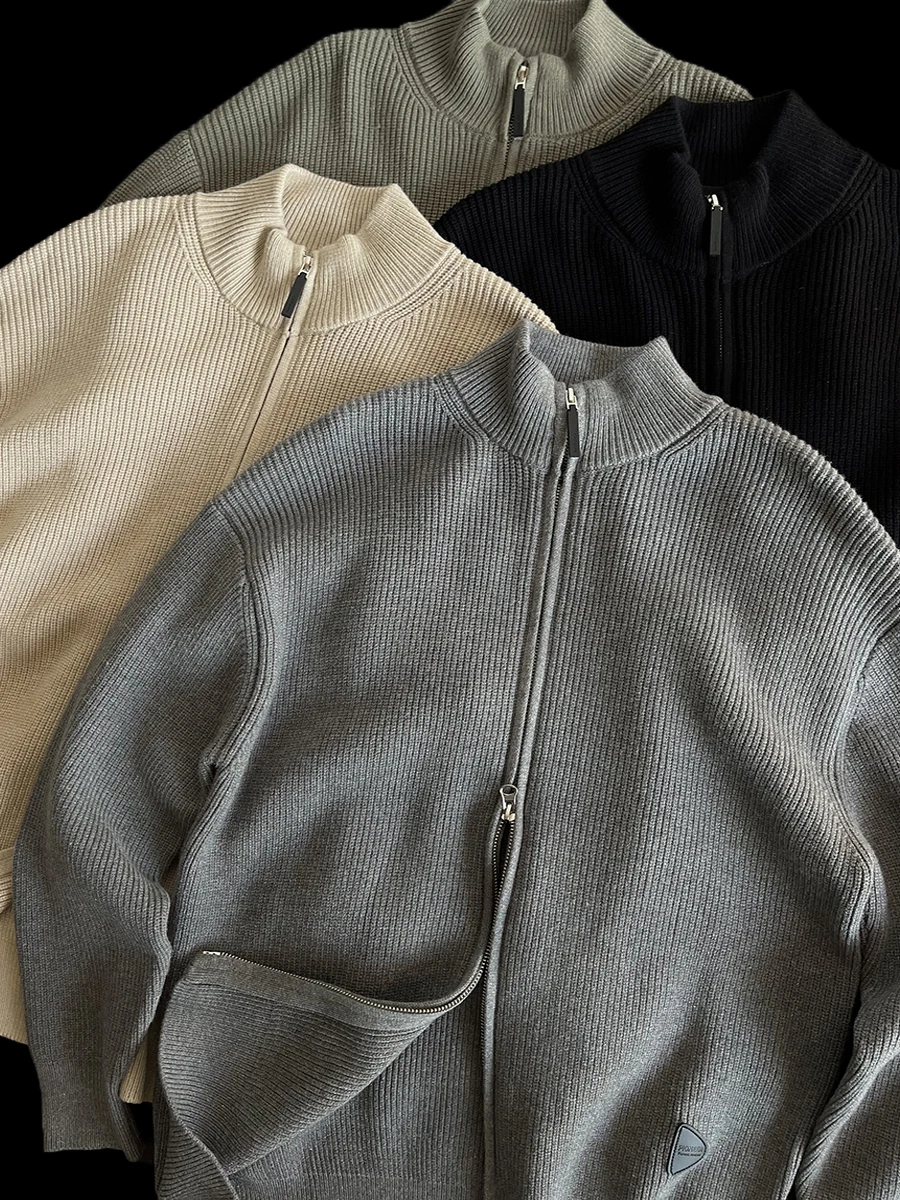 Мужской вязаный кардиган American Sle Heavyweight с двойной молнией, воротником-стойкой, в стиле ретро, свободного кроя, эстетичный, для повседневной носки
Мужской вязаный кардиган American Sle Heavyweight с двойной молнией, воротником-стойкой, в стиле ретро, свободного кроя, эстетичный, для повседневной носки