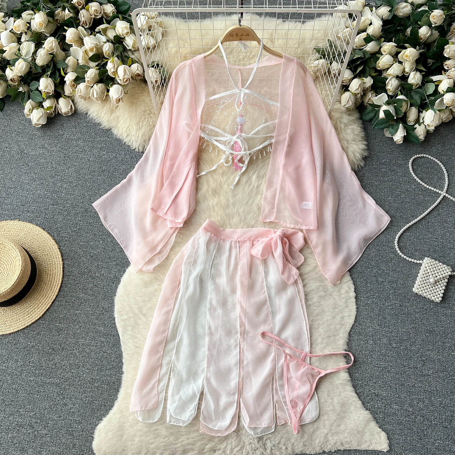 Summer Chinese Style Women's Shawl Crop Top Skirt Set Half-length Chopin Neck Design Pure Desire Snowflake Ensemble
Summer Chinese Style Women's Shawl Crop Top Skirt Set Half-length Chopin Neck Design Pure Desire Snowflake Ensemble