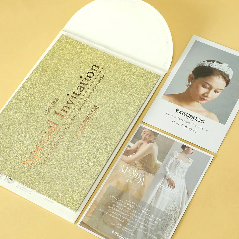 Luxury Custom Embossed LOGO Envelope Package Wedding Invitation Card with Pearlescent Cardboard for Fashion Show Invitation
Luxury Custom Embossed LOGO Envelope Package Wedding Invitation Card with Pearlescent Cardboard for Fashion Show Invitation