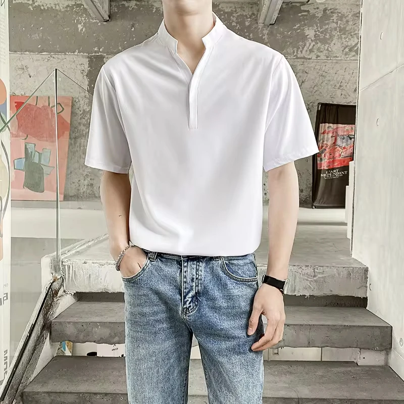Summer 2025 New Fashion Men's Stand Collar Short Sleeve Solid Color Loose Simple Casual Trendy Polo Shirts Male Clothes T-shirts
Summer 2025 New Fashion Men's Stand Collar Short Sleeve Solid Color Loose Simple Casual Trendy Polo Shirts Male Clothes T-shirts