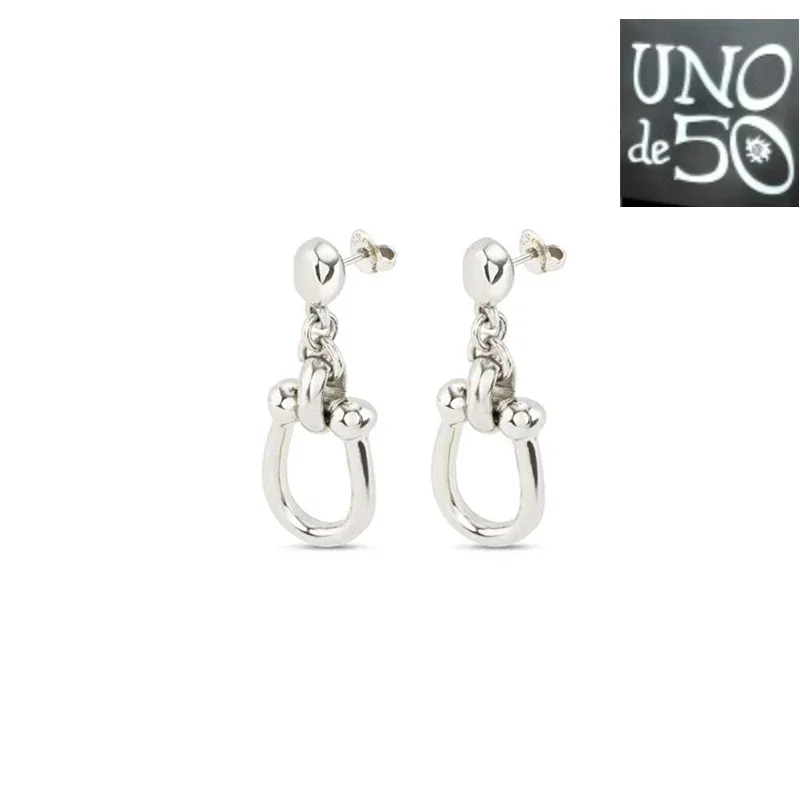 2025 Selling Exquisite High Quality UNO DE 50 Fashion Classic 925 Earrings Jewelry Romantic Holiday Gift
2025 Selling Exquisite High Quality UNO DE 50 Fashion Classic 925 Earrings Jewelry Romantic Holiday Gift