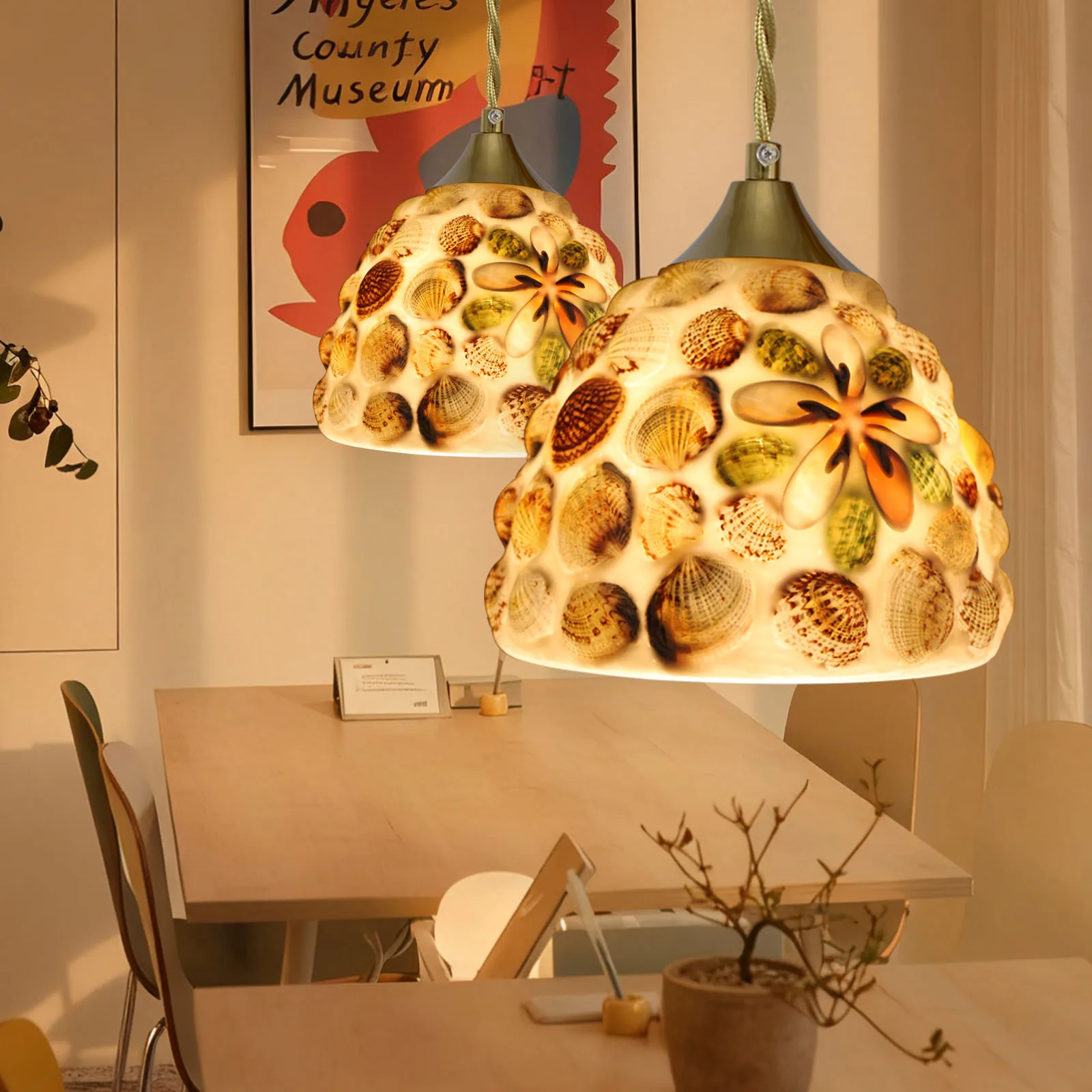 Three Color Light Bulb French Colored Glass Retro Hanging Wire Lamp American Style Bedroom Dining Table Bar E27 Sea Shell Light
Three Color Light Bulb French Colored Glass Retro Hanging Wire Lamp American Style Bedroom Dining Table Bar E27 Sea Shell Light