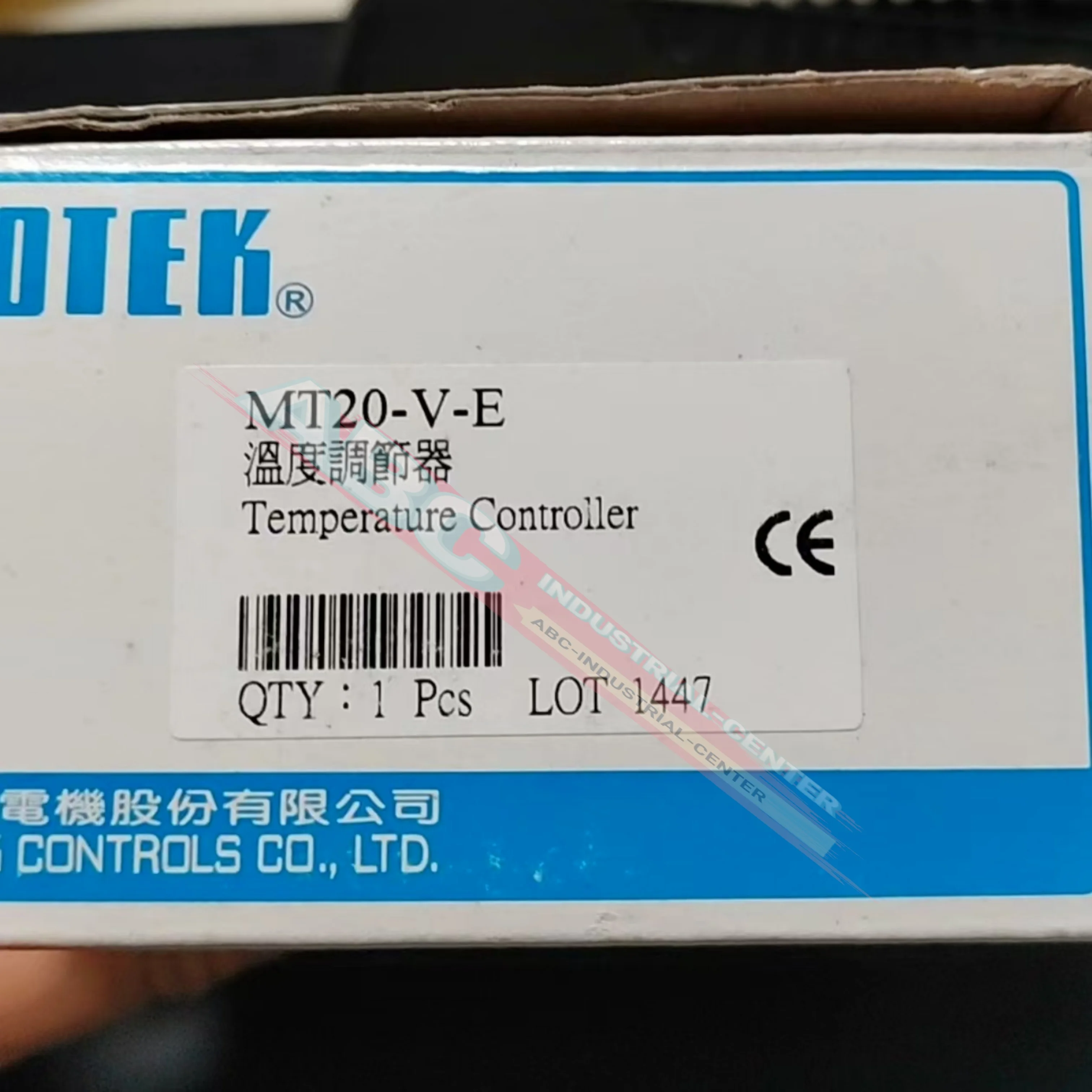 Терморегулятор MT20-VE MT48-RE SC-261 100% НОВЫЙ
Терморегулятор MT20-VE MT48-RE SC-261 100% НОВЫЙ