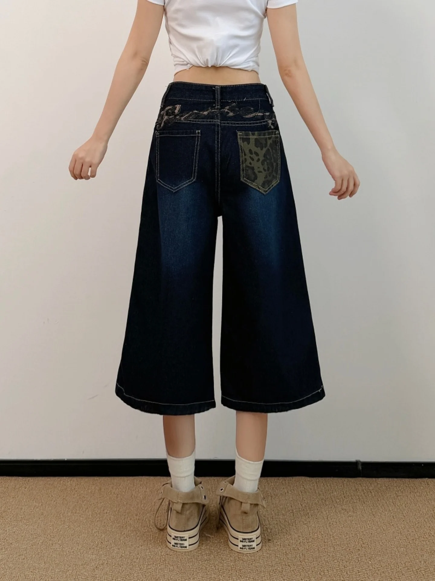 plus Size American Style Seven-Five Denim Shorts Women Summer Loose High Waist Slim Straight Leg Wide Leg Medium Length Pants
plus Size American Style Seven-Five Denim Shorts Women Summer Loose High Waist Slim Straight Leg Wide Leg Medium Length Pants