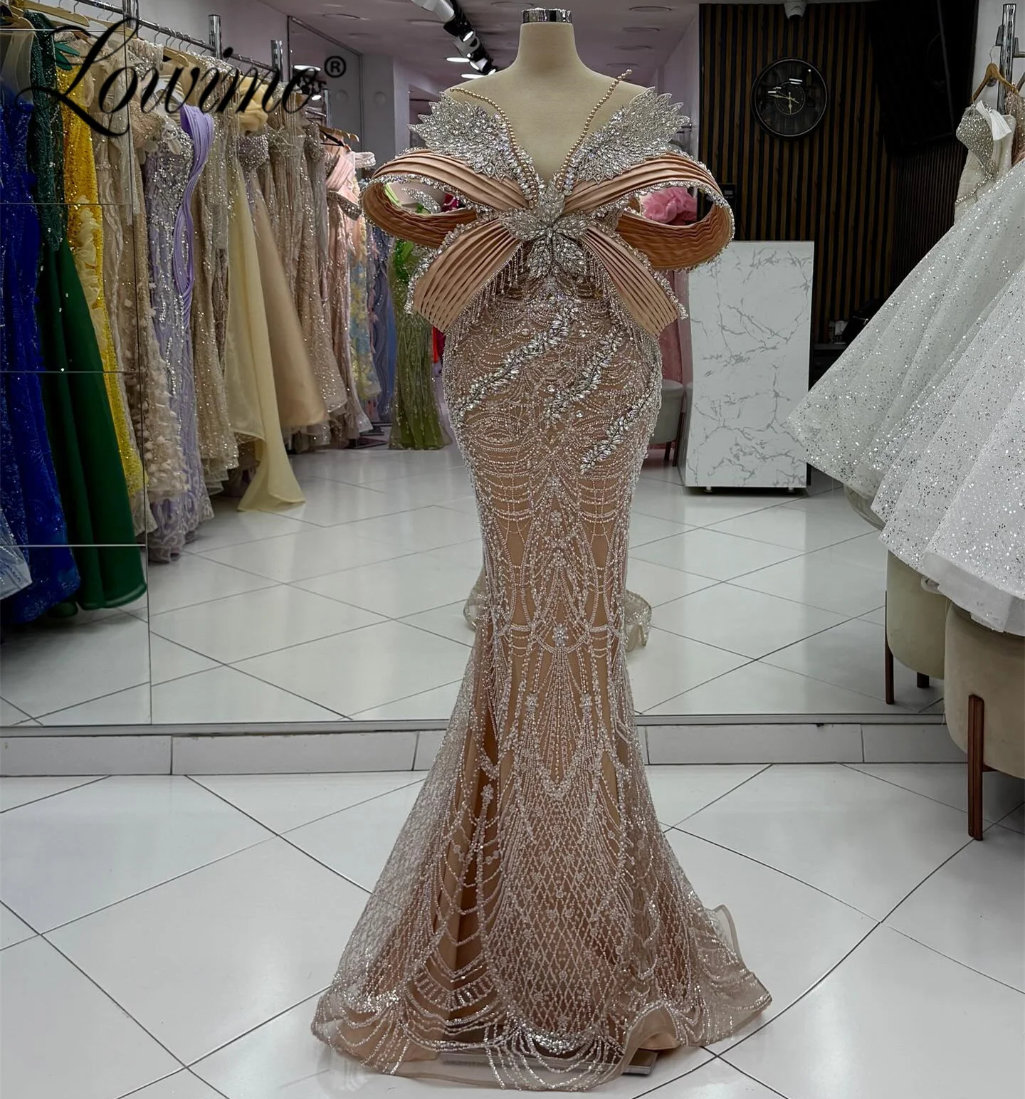 Темное шампанское, арабские вечерние платья, длинное платье для выпускного вечера с открытыми плечами, блестящие блестки, хрустальные кисточки, свадебное платье
Темное шампанское, арабские вечерние платья, длинное платье для выпускного вечера с открытыми плечами, блестящие блестки, хрустальные кисточки, свадебное платье