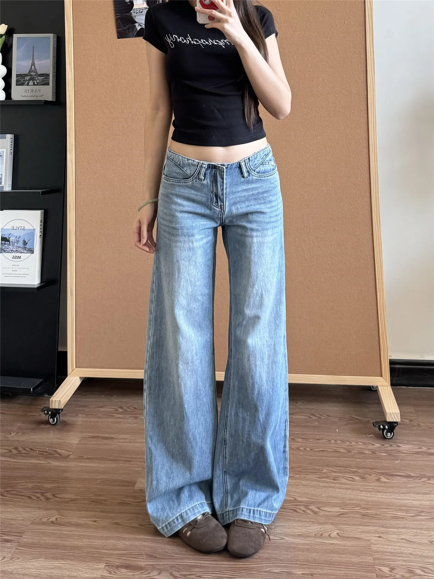 American Vintage Light Blue Low Waist Silk Straight Leg Jeans Women Summer Thin Loose Drapey Floor-Length Pants
American Vintage Light Blue Low Waist Silk Straight Leg Jeans Women Summer Thin Loose Drapey Floor-Length Pants