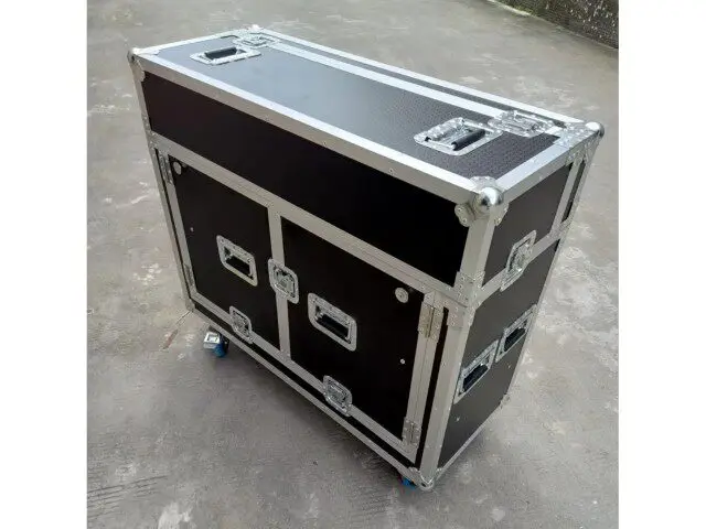 Glenston S32 mixing console hydraulic flight case, thickened rainproof and shockproof transport case cabinet
Glenston S32 mixing console hydraulic flight case, thickened rainproof and shockproof transport case cabinet