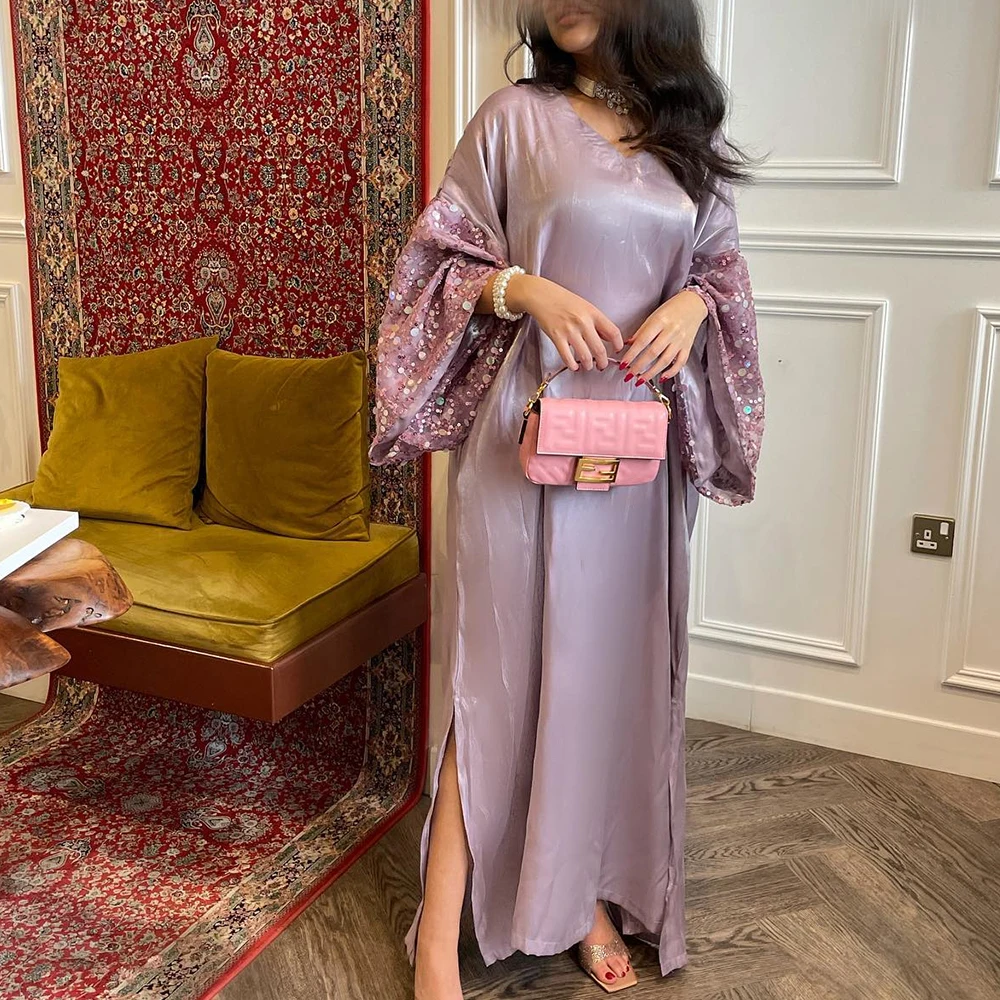 Customized Delicate Sequined V-Neck Ankle Length Side Slit Vestidos Para Mujer A-Line Satin Long Sleeves Vestidos De F
Customized Delicate Sequined V-Neck Ankle Length Side Slit Vestidos Para Mujer A-Line Satin Long Sleeves Vestidos De F