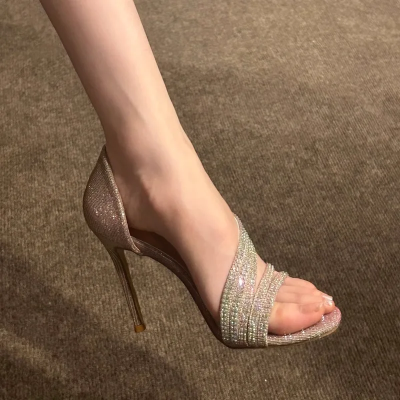 Brand Women's Shoes Summer New Sexy High Heels Luxury Sequined Banquet Shoes for Women Designer High Heel Pumps Zapatos De Mujer
Brand Women's Shoes Summer New Sexy High Heels Luxury Sequined Banquet Shoes for Women Designer High Heel Pumps Zapatos De Mujer