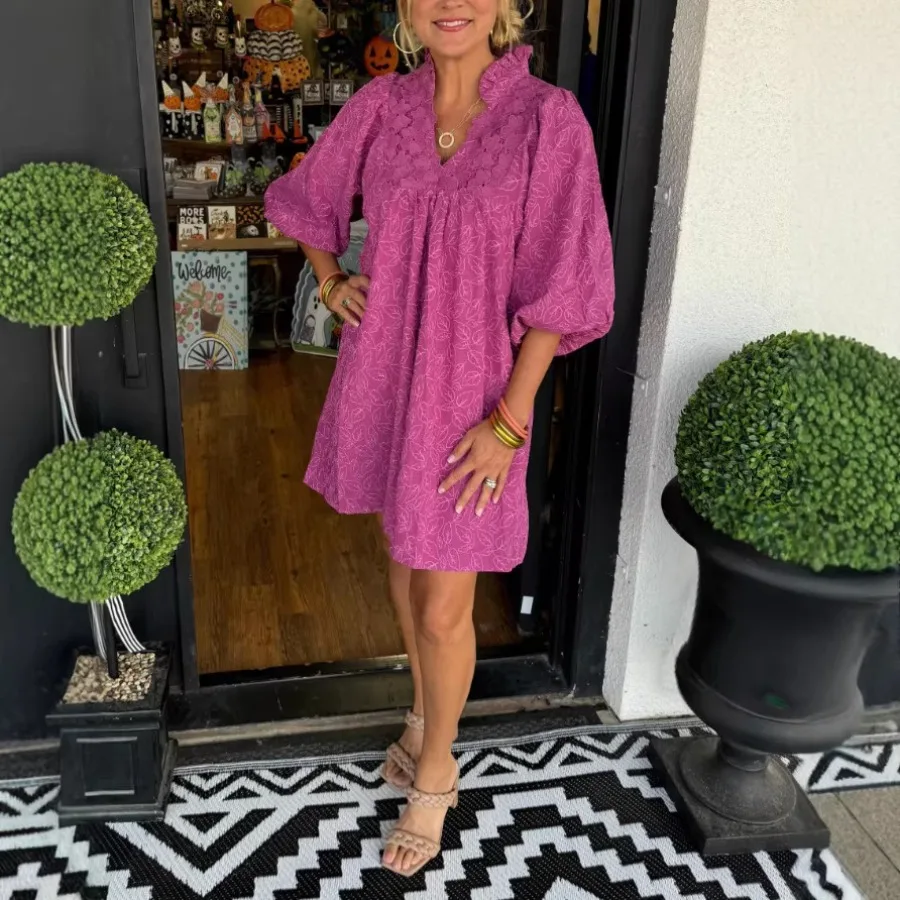 【New style】2026 Independence women's v-neck lace temperament jacquard dress elegant
【New style】2026 Independence women's v-neck lace temperament jacquard dress elegant