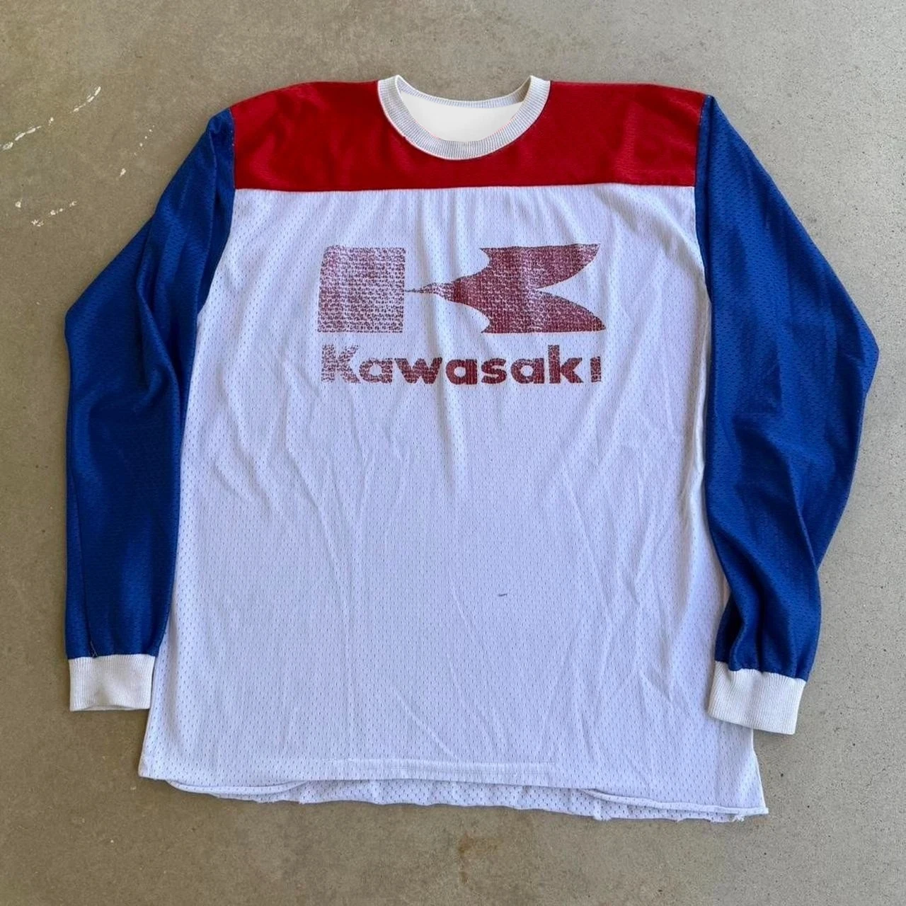 Kawasaki, летняя новая быстросохнущая дышащая модная одежда для взрослых и детей для горной езды по бездорожью с длинными рукавами
Kawasaki, летняя новая быстросохнущая дышащая модная одежда для взрослых и детей для горной езды по бездорожью с длинными рукавами