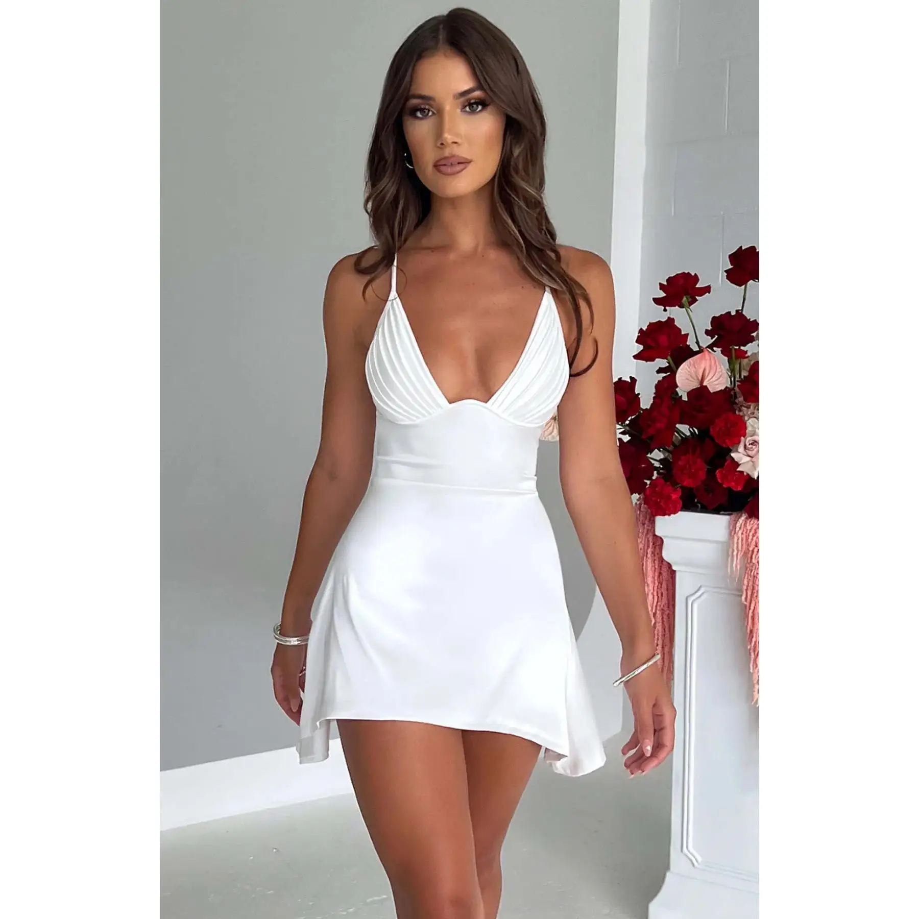 Сексуальная женская юбка трапециевидной формы Bareba Susp ort Dr со средней талией, полиэфирное волокно, без свека, домашняя одежда, лето 2024
Сексуальная женская юбка трапециевидной формы Bareba Susp ort Dr со средней талией, полиэфирное волокно, без свека, домашняя одежда, лето 2024