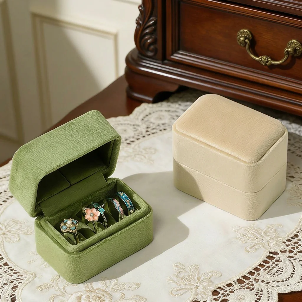 Portable Earrings Box Protective Multi-Slot Ring Holder Jewelry Storage Box Delicate Flip Open Jewelry Organizer For Gifting
Portable Earrings Box Protective Multi-Slot Ring Holder Jewelry Storage Box Delicate Flip Open Jewelry Organizer For Gifting