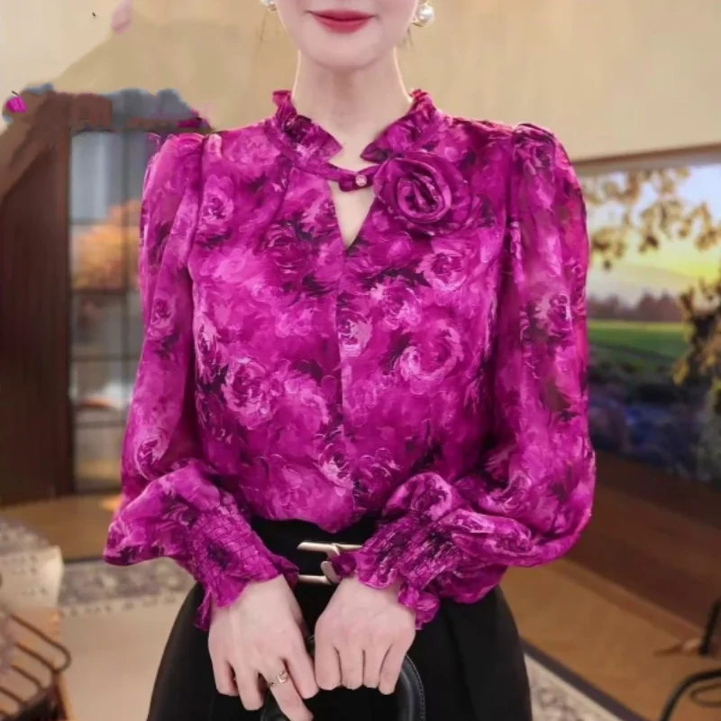 French Blouse 2024 Spring Autumn New Women's Stand Collar Printed Hollow Out Button Floral Elegant Slim Long Sleeve Shirt Tops
French Blouse 2024 Spring Autumn New Women's Stand Collar Printed Hollow Out Button Floral Elegant Slim Long Sleeve Shirt Tops