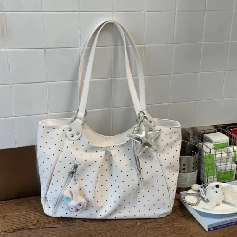 Vintage Frosted Tote Bag Casual Students Purse 2026 New Large Capacity Shoulder Bag Polka Dot Zipper Commuting Handbag for Women
Vintage Frosted Tote Bag Casual Students Purse 2026 New Large Capacity Shoulder Bag Polka Dot Zipper Commuting Handbag for Women