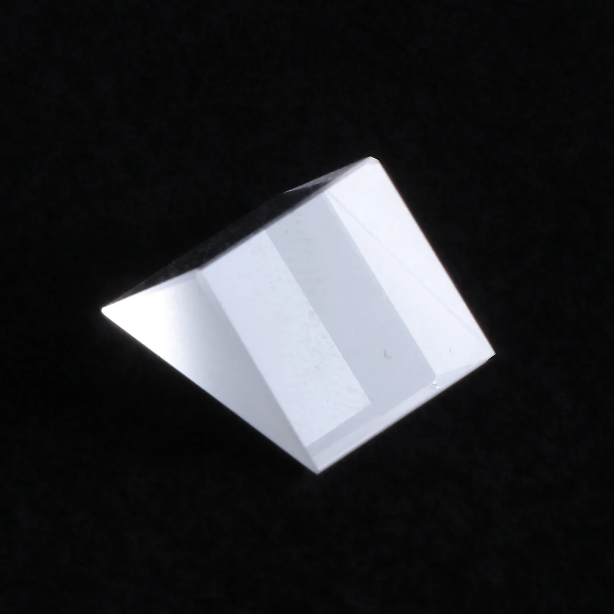 Right Angle Glass Prism Small Clear Optical Polished Reflective Light Inversion Educational Science Photography Tool
Right Angle Glass Prism Small Clear Optical Polished Reflective Light Inversion Educational Science Photography Tool