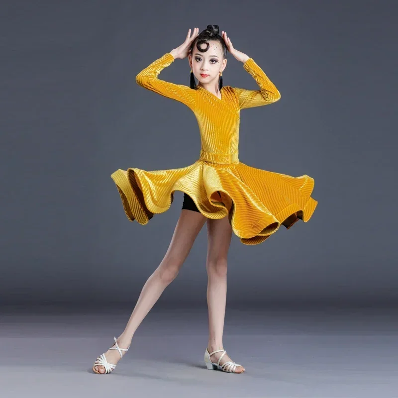 Детская танцевальная одежда для ча-ча, платье для латинских танцев, осенне-зимнее платье для латинских танцев, костюм для бальных танцев самбы с длинными рукавами для девочек
Детская танцевальная одежда для ча-ча, платье для латинских танцев, осенне-зимнее платье для латинских танцев, костюм для бальных танцев самбы с длинными рукавами для девочек