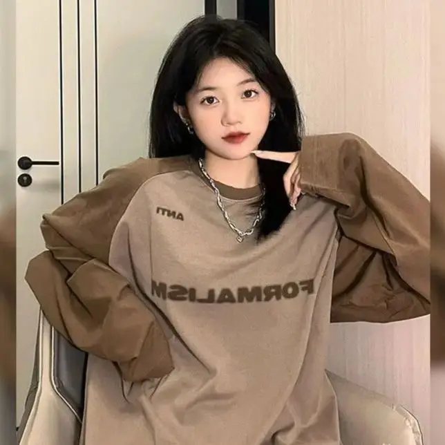 American Retro Raglan T-Shirt Autumn New Harajuku Retro Letter Print Women Pullover Long-Sleeved Street Style Top
American Retro Raglan T-Shirt Autumn New Harajuku Retro Letter Print Women Pullover Long-Sleeved Street Style Top