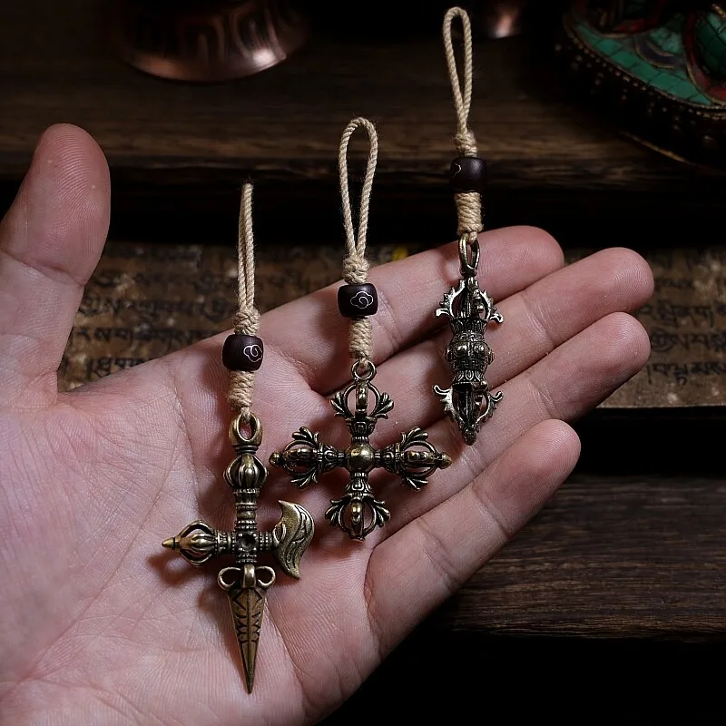 Handmade Tibetan Style Bodhi Seed Bracelet with Brass Vajra Pendant Side Hanging Counters Wenwan Prayer Beads Spiritual Amulet
Handmade Tibetan Style Bodhi Seed Bracelet with Brass Vajra Pendant Side Hanging Counters Wenwan Prayer Beads Spiritual Amulet