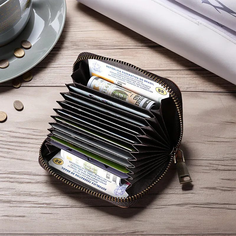 Сумка для карт из натуральной кожи RFID в стиле ретро, многослойная сумка для карт большой емкости, деловой кожаный износостойкий кошелек с держателем для карт
Сумка для карт из натуральной кожи RFID в стиле ретро, многослойная сумка для карт большой емкости, деловой кожаный износостойкий кошелек с держателем для карт