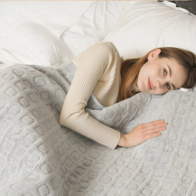 Smart Constant Temperature Electric Blanket, Skin-Friendly Flannel Heated Throw for Single Use, US/JP/TW Plug Available
Smart Constant Temperature Electric Blanket, Skin-Friendly Flannel Heated Throw for Single Use, US/JP/TW Plug Available