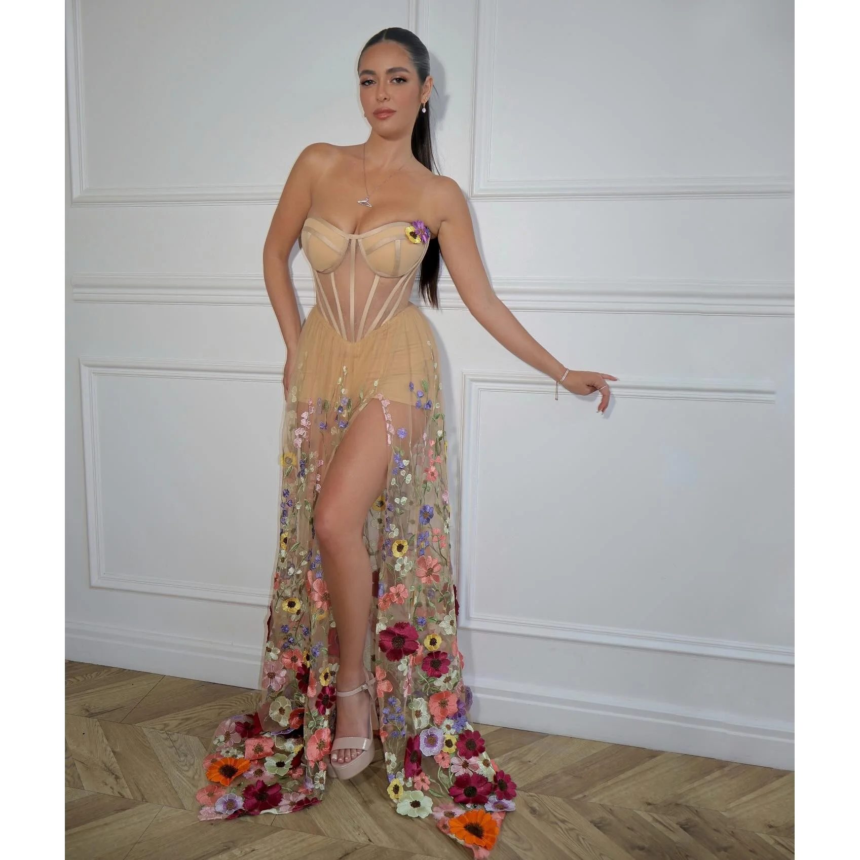 EDECPBM Tulle Strapless Beige Mermaid Evening Dress 2026 Prom Dress Sexy Ladies Customized Floral Gowns Luxury 2026 2026
EDECPBM Tulle Strapless Beige Mermaid Evening Dress 2026 Prom Dress Sexy Ladies Customized Floral Gowns Luxury 2026 2026