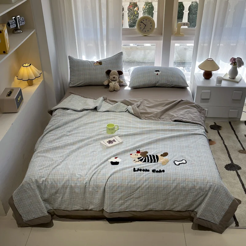 Cartoon Bear 3D Towel Embroidery Summer Quilt Set | 4-Piece Washed Cotton Bedding | Lightweight Blanket & Comforter for Kids
Cartoon Bear 3D Towel Embroidery Summer Quilt Set | 4-Piece Washed Cotton Bedding | Lightweight Blanket & Comforter for Kids