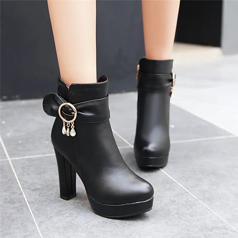 Fashion Short Boots Women Shoes Autumn Winter Women's Ankle Boot Platform Sweet Black White Pink High Heel Party Shoes Ladies
Fashion Short Boots Women Shoes Autumn Winter Women's Ankle Boot Platform Sweet Black White Pink High Heel Party Shoes Ladies