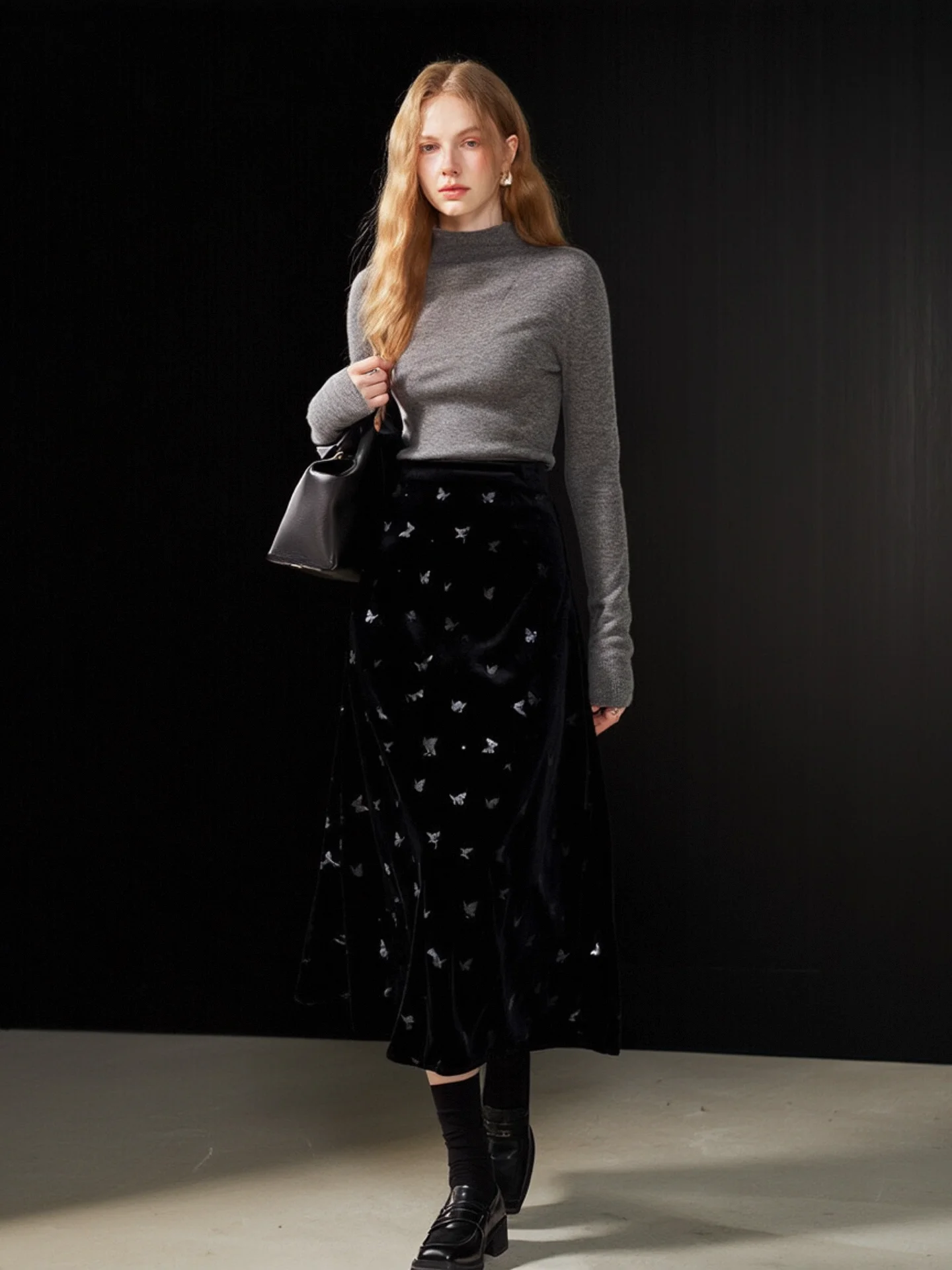 HUAAPPUW High Waist Midi Skirt Print Casual Black A-Line Skirt Women's Spring Autumn New Style Polyester Fiber
HUAAPPUW High Waist Midi Skirt Print Casual Black A-Line Skirt Women's Spring Autumn New Style Polyester Fiber