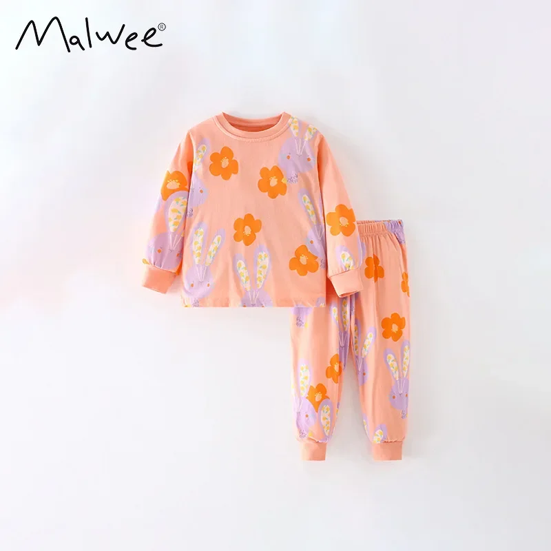Girls' Autumn Winter Two-Piece Set Trendy European and American Style Home Wear for Kids - High-Quality Printed Toddler Outfit
Girls' Autumn Winter Two-Piece Set Trendy European and American Style Home Wear for Kids - High-Quality Printed Toddler Outfit