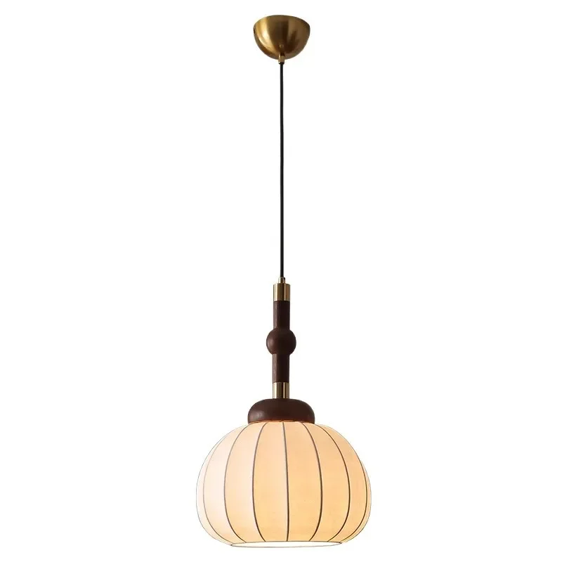 French medieval style bedroom bedside bionic silk, aisle atmosphere chandelier
French medieval style bedroom bedside bionic silk, aisle atmosphere chandelier