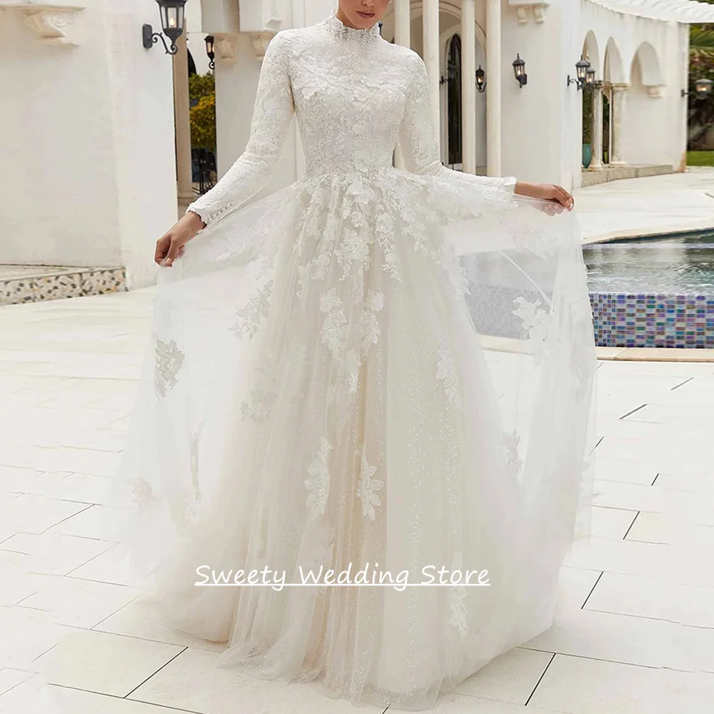 Modest Arabian Wedding Dress Customized Long Sleeves High Neck Beading Applique Bridal Gown Court Train Bride Dresses
Modest Arabian Wedding Dress Customized Long Sleeves High Neck Beading Applique Bridal Gown Court Train Bride Dresses