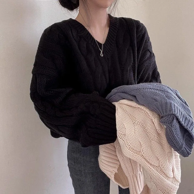 Autumn New Vintage Twist Cropped Sweater Pullover Women Loose V-Neck Knitted Jumper Lazy Style Female Long Sleeve Knitwear
Autumn New Vintage Twist Cropped Sweater Pullover Women Loose V-Neck Knitted Jumper Lazy Style Female Long Sleeve Knitwear